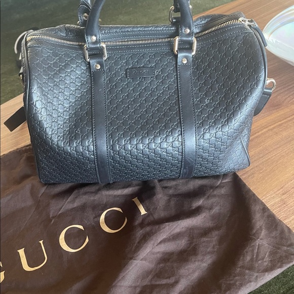 Authentic black Gucci bag - Picture 2 of 10